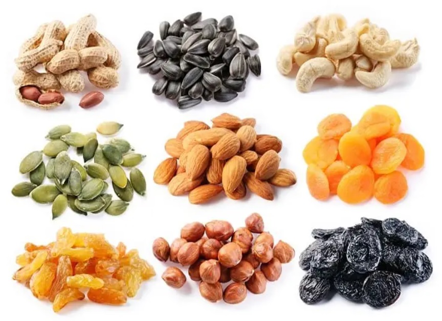 13 Best Dried Fruits to Add to Your Diet for Weight Loss